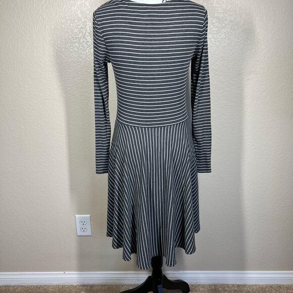 Modcloth Gray White Stripe Weekend Plans Skater Dress Ribbed Stretch Size L - Picture 8 of 15